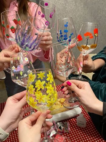 Apéro peinture sur verre à vin